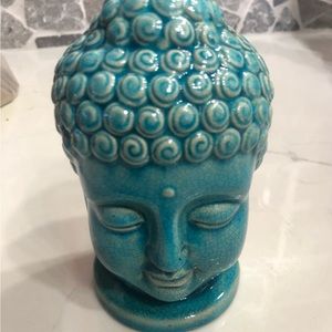 Small Buddha decor